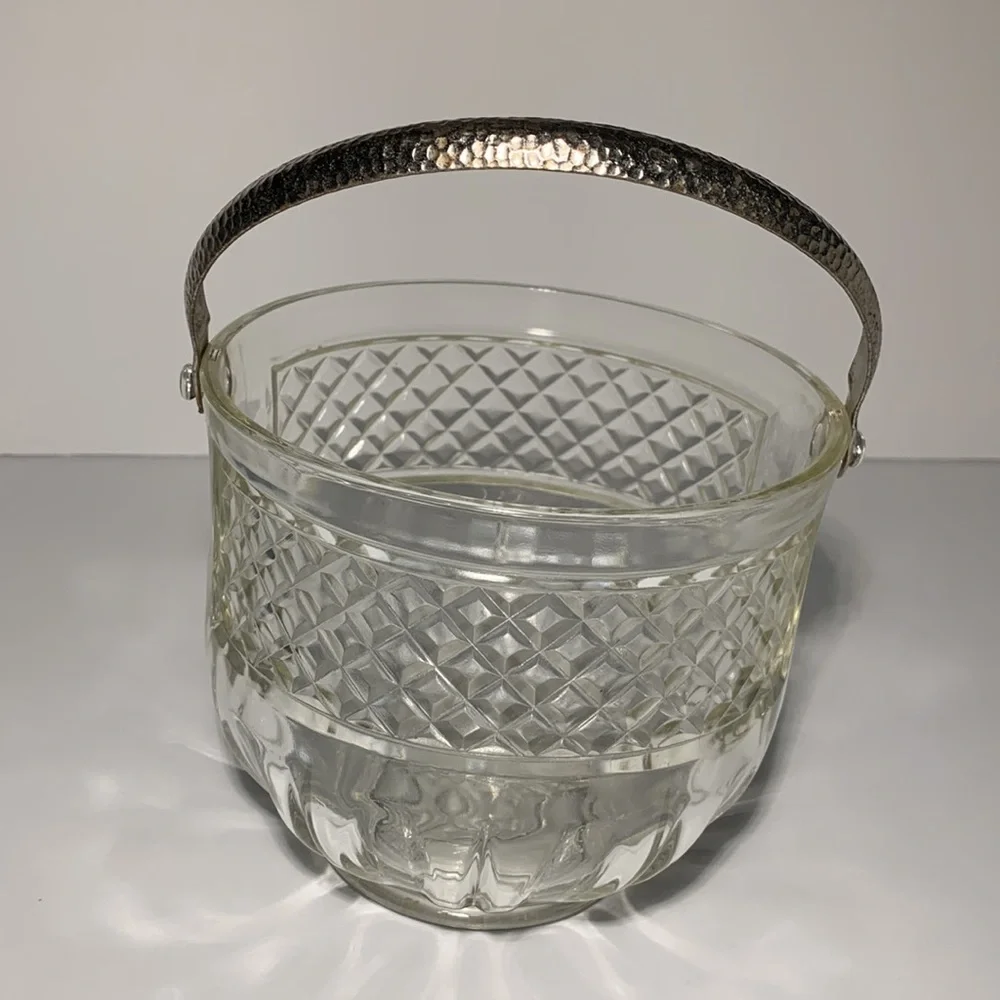 VTG MCM Ice Bucket Barware Pressed Glass Hammered AluminumHandle Diamond Pattern